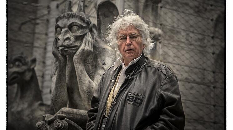 Notre-Dame v plamenech
