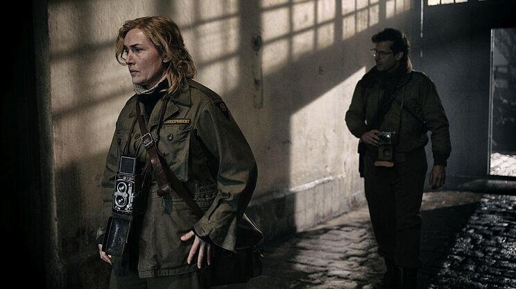Lee: Fotografka v první linii