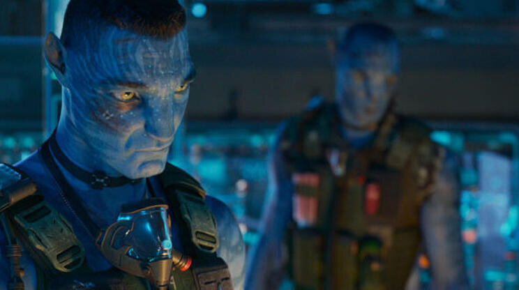 AVATAR: OHEŇ A POPEL